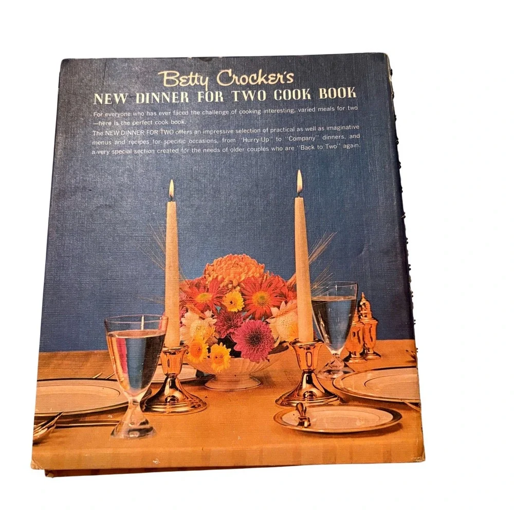Vtg 1964 Betty Crocker New Dinner for Two Cook Book Retro Mid Century Decor Gift
